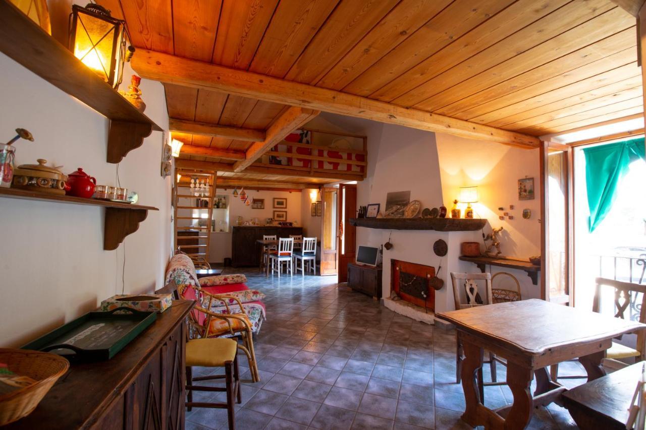 Cosy Loft - Loft Di Atmosfera In Sperlonga Alta Vila Exterior foto